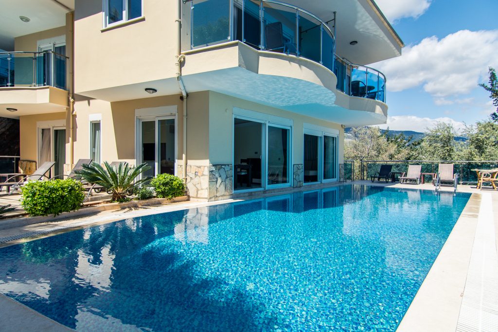 3 no DENİZ MANZARALI APART