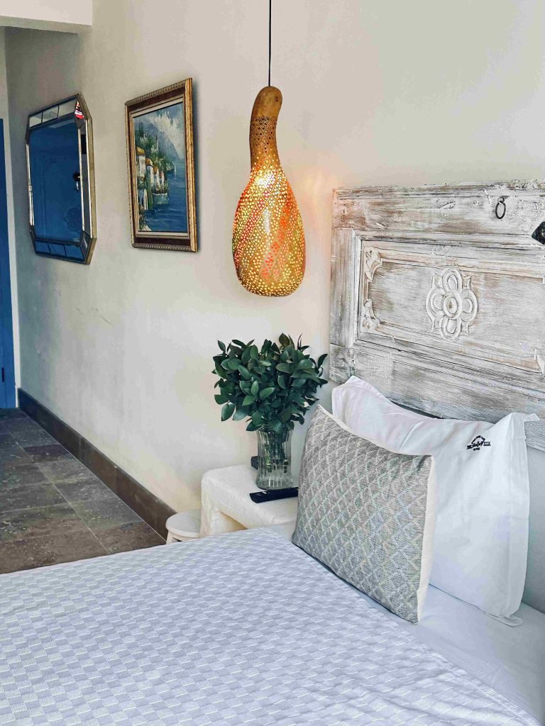 19 FINGER LIME DELUXE ROOM