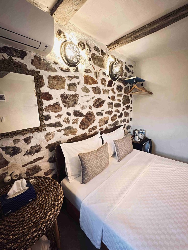 14 KUMQUAT STANDART ROOM