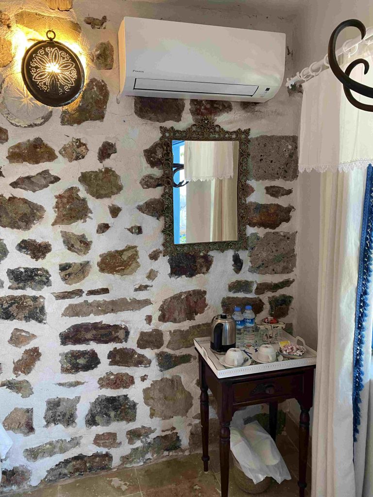15 CALAMANSI STANDART ROOM