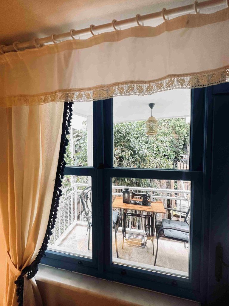 21 PINK LEMON DELUXE ROOM