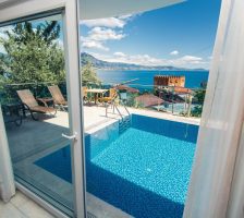 2 no DENİZ MANZARALI APART