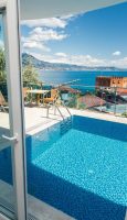 no 2 SEA VIEW APARTMENT