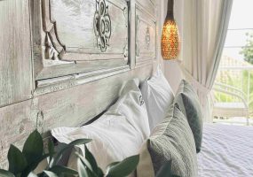 19 FINGER LIME DELUXE ROOM