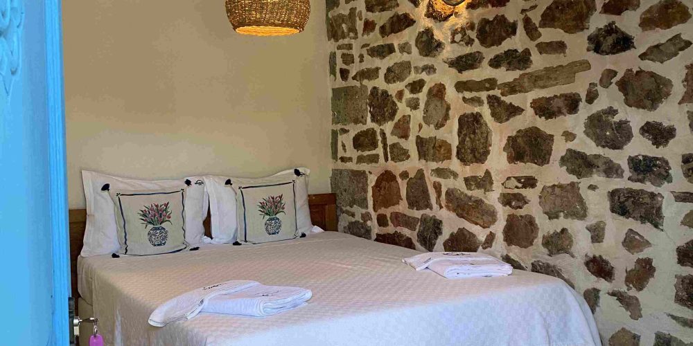 15 CALAMANSI STANDART ROOM